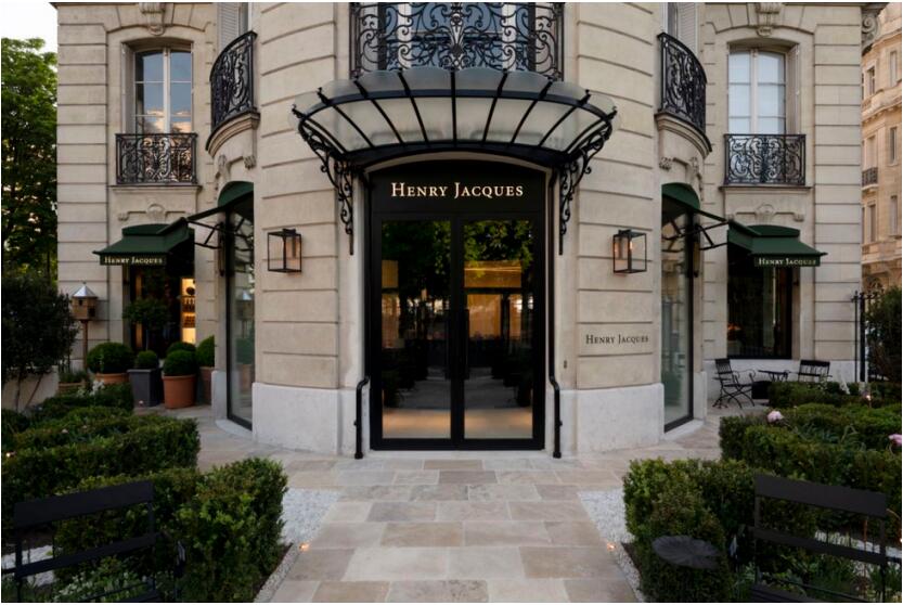 Henry Jacques （亨利·雅克） 首家独栋精品店在巴黎地标蒙田大道正式开业